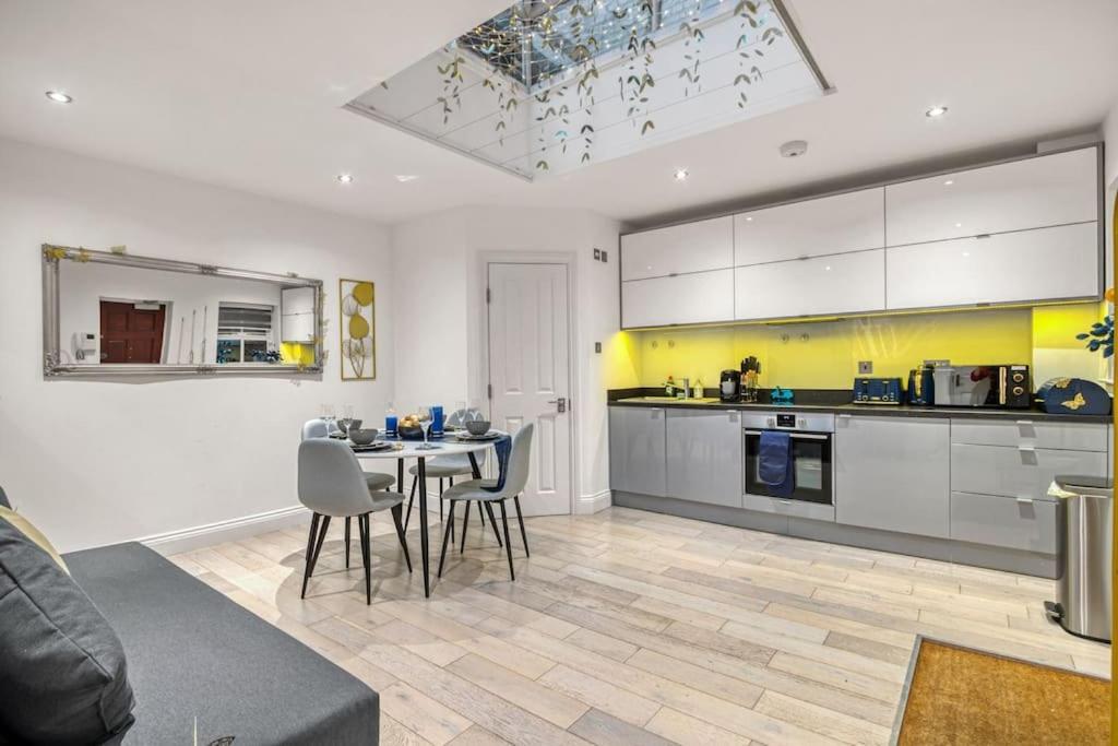 Luxury Oasis Londres Exterior foto